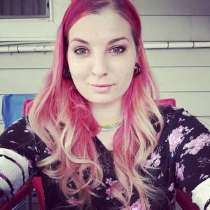 Meet your Posher, Lacey